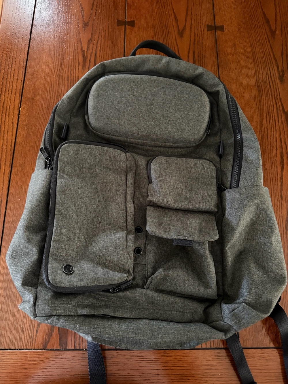 Lululemon Cruiser 22L Backpack - Heathered Core Dark Grey